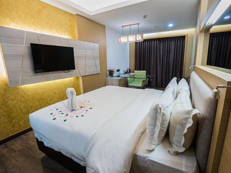 Jc Mark Hotel Bintulu Kültér fotó